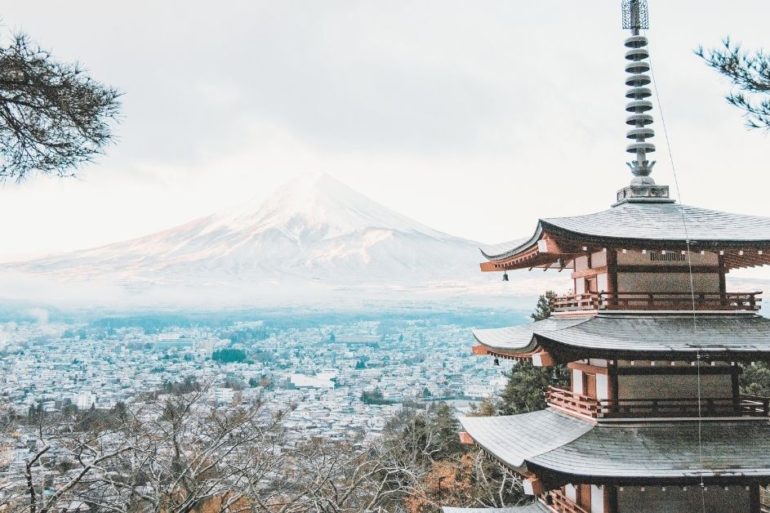 11-life-lessons-japan-mihoki-shares-travel