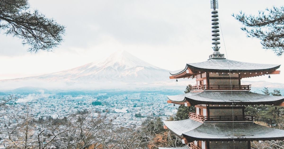 11-life-lessons-japan-mihoki-shares-travel